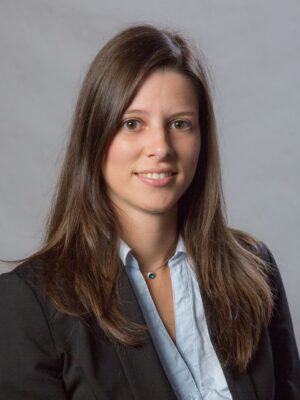 dr. Gulyás Adél LL.M. ügyvéd, adatbiztonsági és adatvédelmi szakjogász